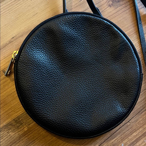 Bandolier Black Round circle Crossbody Bag - Picture 4 of 5